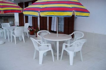 Croatia Byt Kaštel Štafilić, Exterior